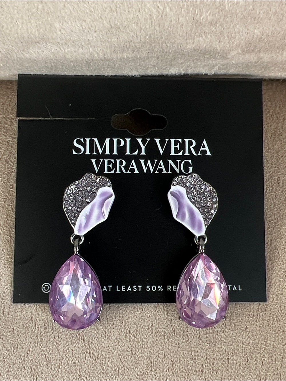 NWT Simply Vera Vera Wang Lavender Faceted Teardrop Crystal Drop Earrings